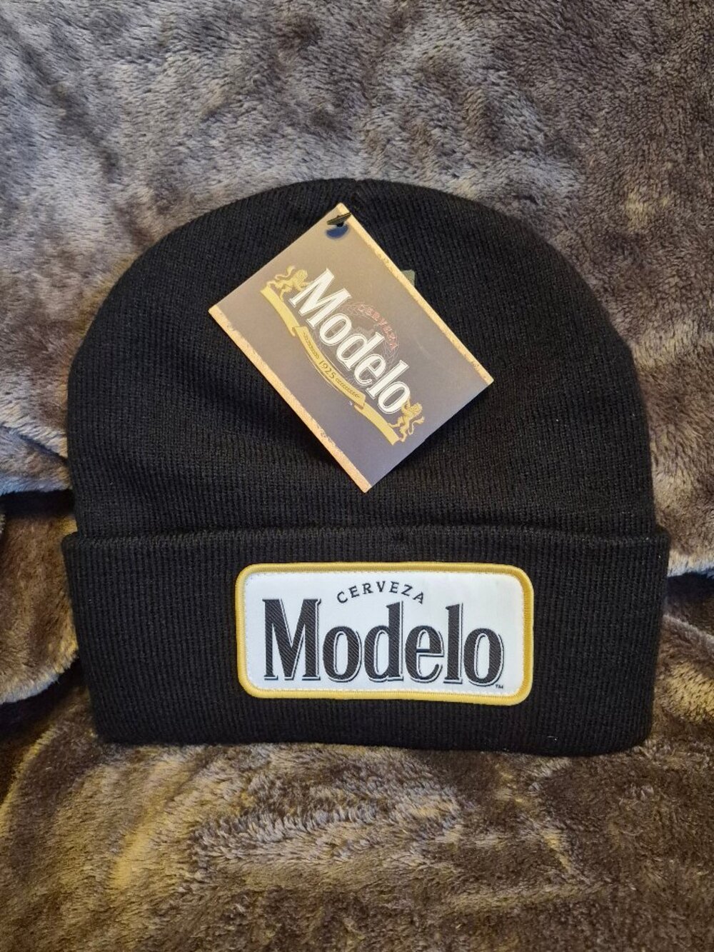 Bioworld Cerveza Modelo Black Beanie Hat